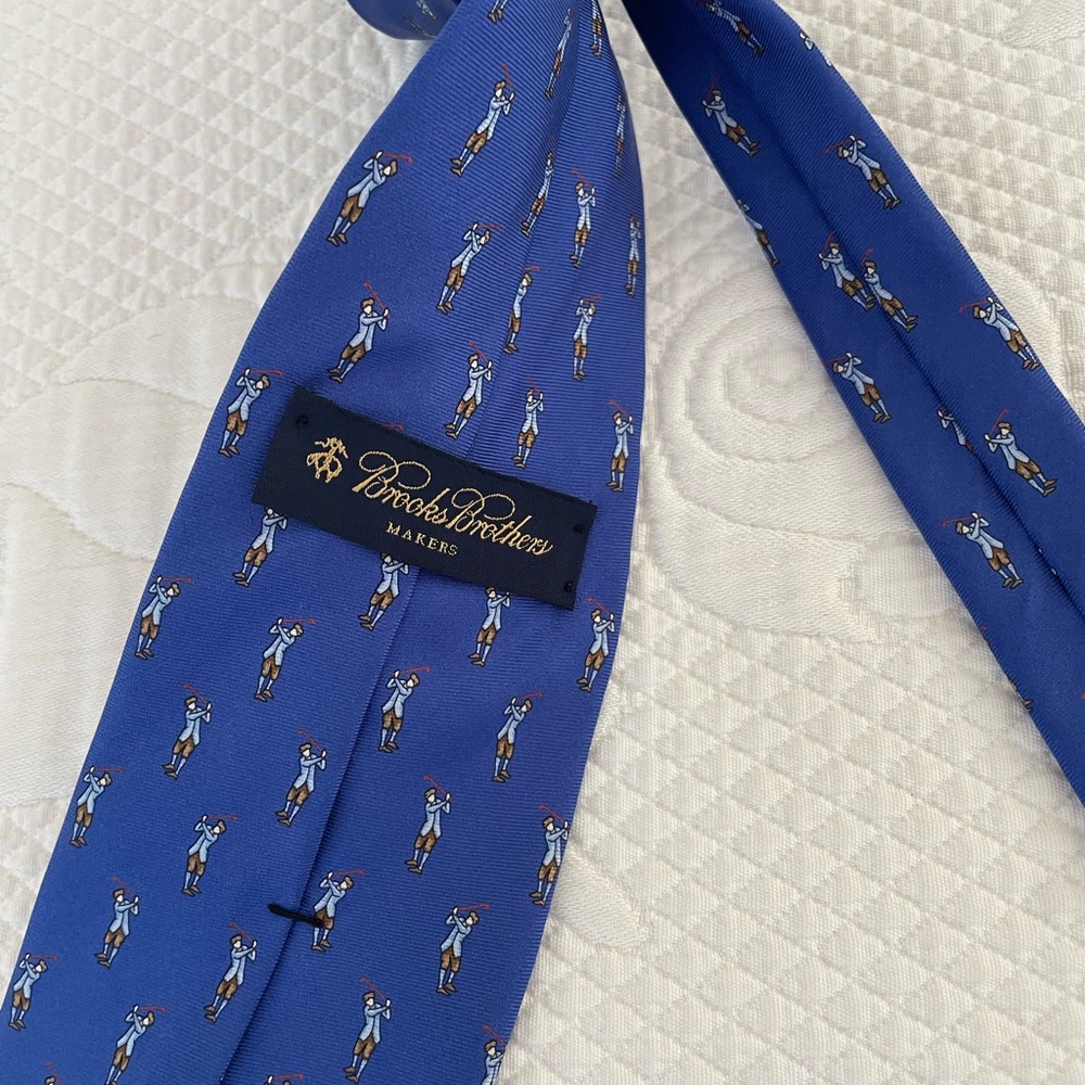 Brooks Brothers Blue Tie with Golfer Print